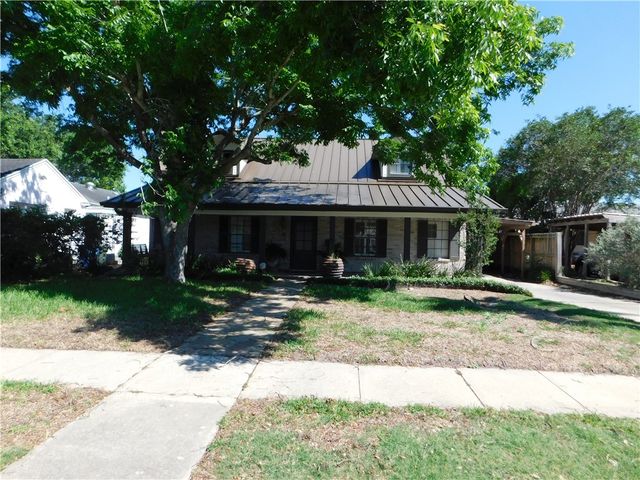 325 Del Mar Blvd, Corpus Christi, TX 78404
