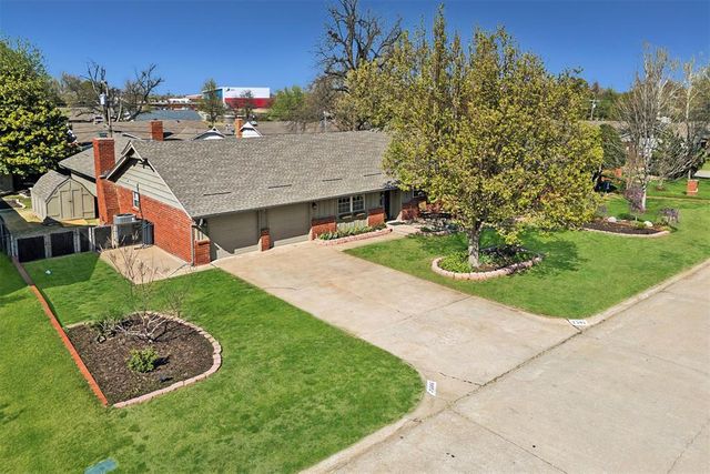 2505 NW 55th Place, Oklahoma City, OK 73112