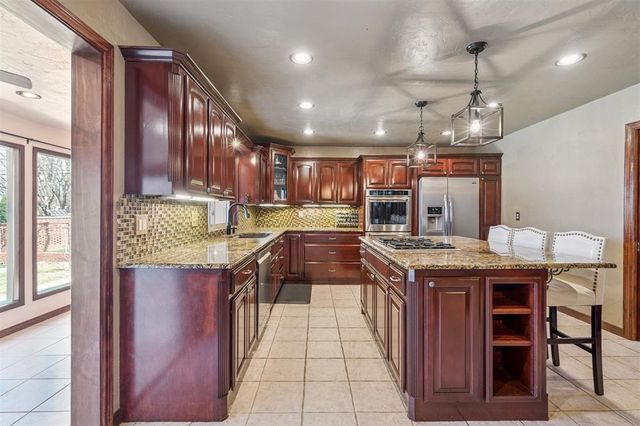 2505 NW 55th Place, Oklahoma City, OK 73112