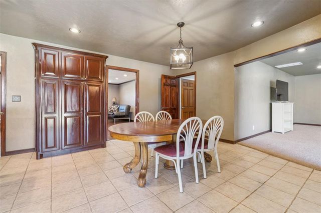 2505 NW 55th Place, Oklahoma City, OK 73112