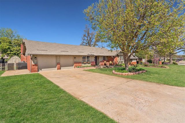 2505 NW 55th Place, Oklahoma City, OK 73112