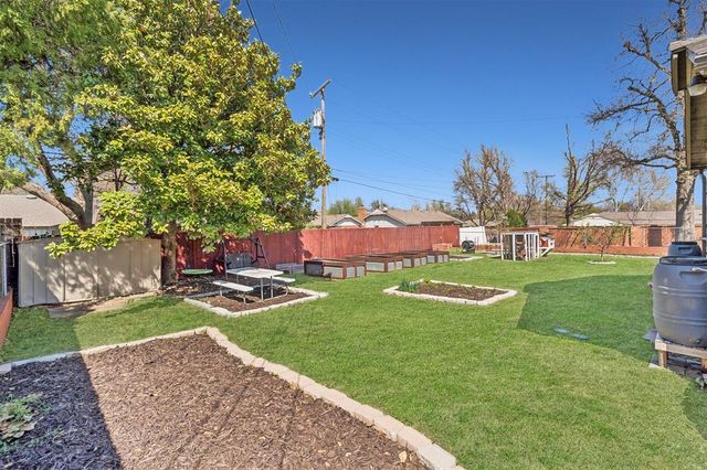 2505 NW 55th Place, Oklahoma City, OK 73112