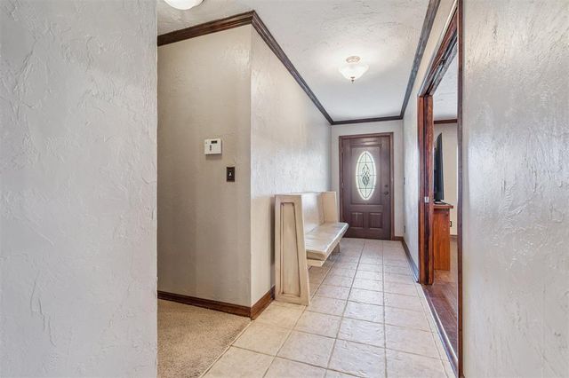 2505 NW 55th Place, Oklahoma City, OK 73112