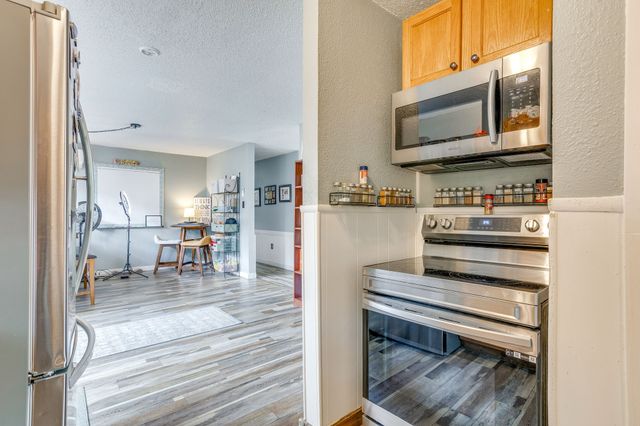 203 E Henderson Street, Itasca, TX 76055