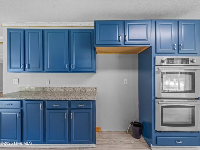 3637 Lynn Avenue, Castle Hayne, NC 28429