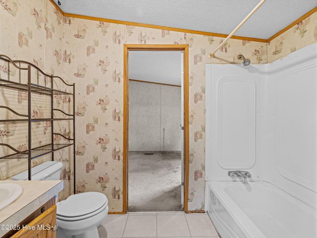 3637 Lynn Avenue, Castle Hayne, NC 28429