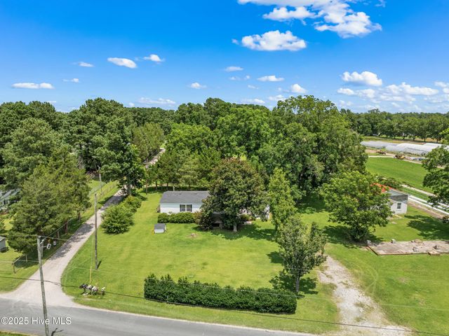 3637 Lynn Avenue, Castle Hayne, NC 28429
