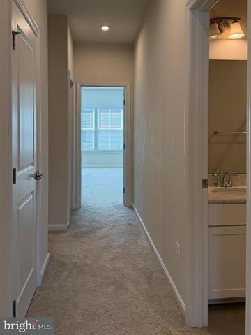 22265 SIMS TER, Ashburn, VA 20148