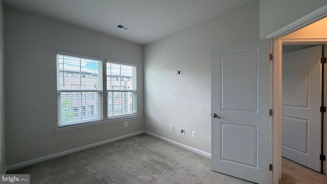 22265 SIMS TER, Ashburn, VA 20148