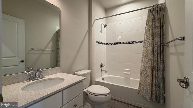 22265 SIMS TER, Ashburn, VA 20148