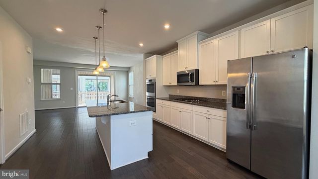 22265 SIMS TER, Ashburn, VA 20148