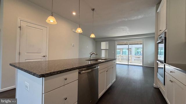 22265 SIMS TER, Ashburn, VA 20148