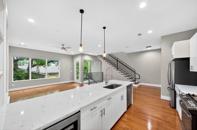 1914 California Drive 102, Dallas, TX 75204