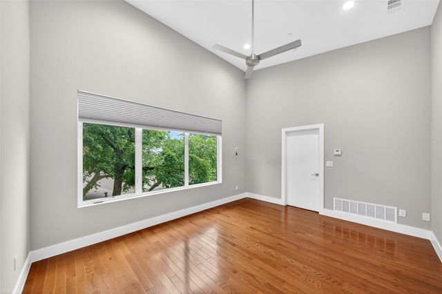 1914 California Drive 102, Dallas, TX 75204