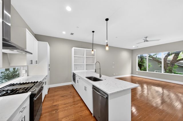 1914 California Drive 102, Dallas, TX 75204