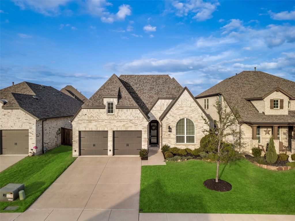 8800 Brandy Branch Way, Mckinney, TX 75071