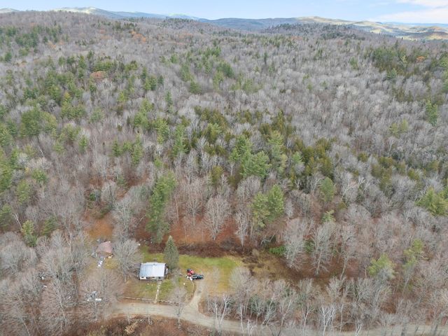 106 Contro Road, Chester, VT 05143