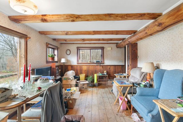 106 Contro Road, Chester, VT 05143