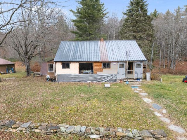 106 Contro Road, Chester, VT 05143