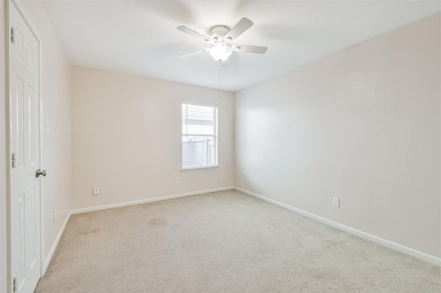 9902 Memorial Crossing Drive, Tomball, TX 77375