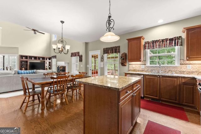 4710 Luke Drive, Cumming, GA 30040