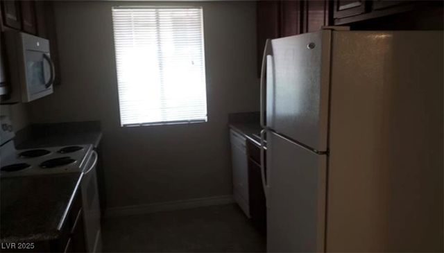 5295 Indian River Drive 305, Las Vegas, NV 89103