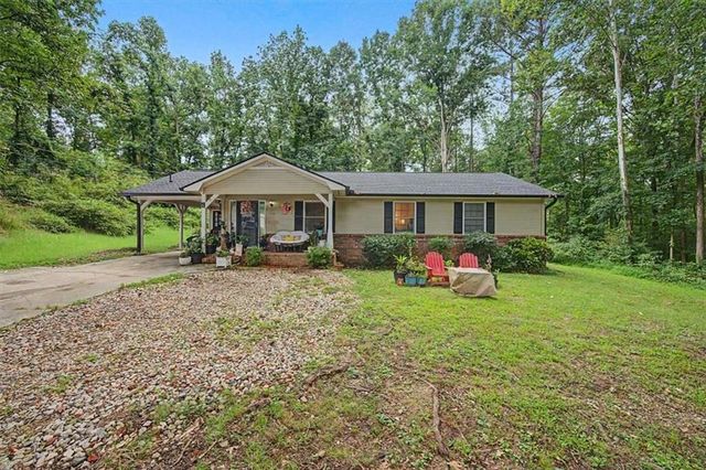 4 Shadowood Court, Silver Creek, GA 30173