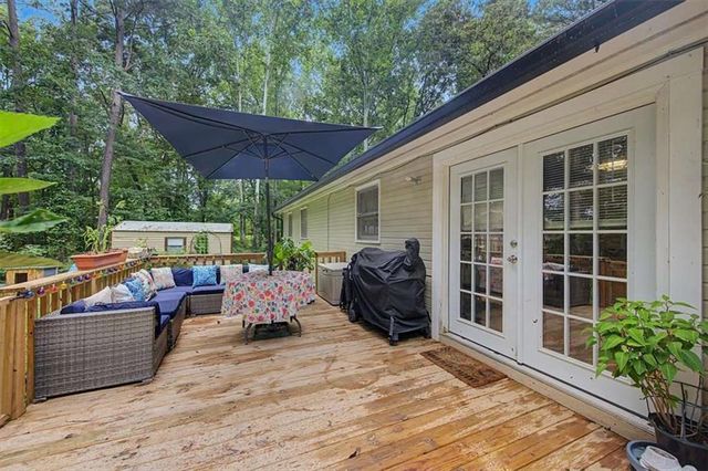 4 Shadowood Court, Silver Creek, GA 30173