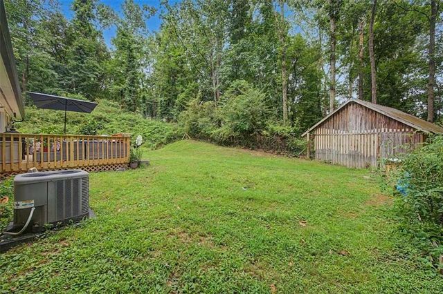 4 Shadowood Court, Silver Creek, GA 30173