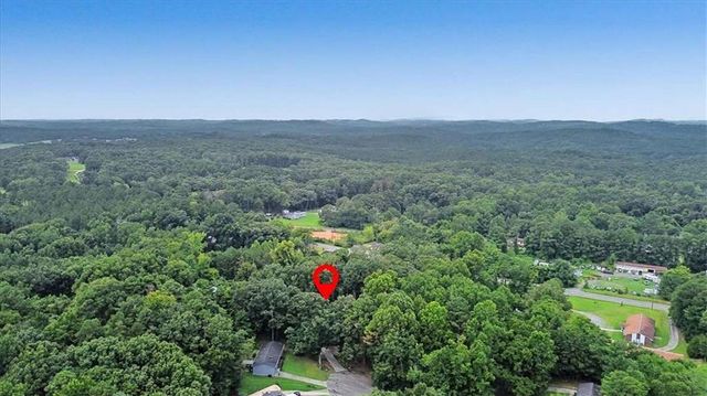 4 Shadowood Court, Silver Creek, GA 30173