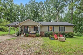 4 Shadowood Court, Silver Creek, GA 30173