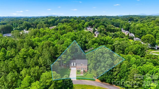 6253 Riviera Run Estates Drive, Hickory, NC 28601
