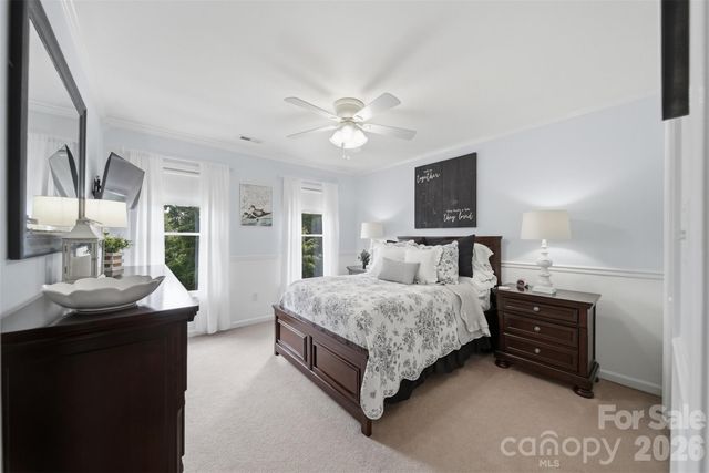 6253 Riviera Run Estates Drive, Hickory, NC 28601