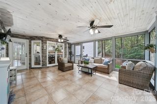 6253 Riviera Run Estates Drive, Hickory, NC 28601