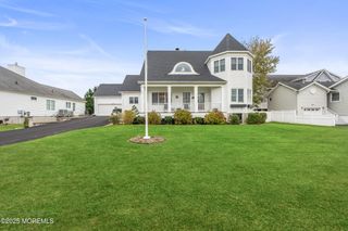 16 Anderson Street, Monmouth Beach, NJ 07750