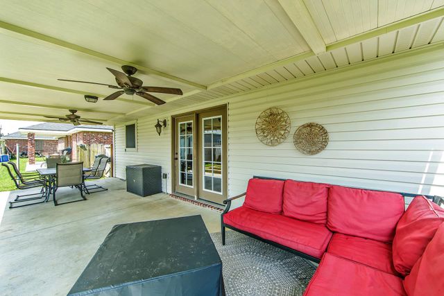 114 Sharlene Street, Houma, LA 70364