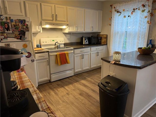 274 Hooker Avenue A4, Poughkeepsie, NY 12603
