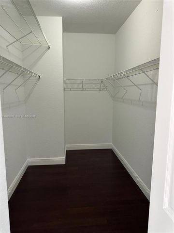 2555 SW 147th Path 2555, Miami, FL 33185
