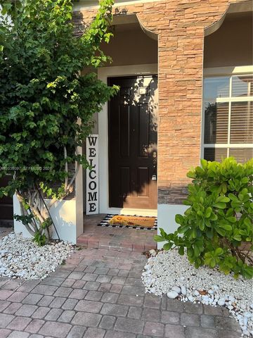 2555 SW 147th Path 2555, Miami, FL 33185