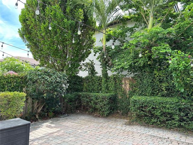 2555 SW 147th Path 2555, Miami, FL 33185