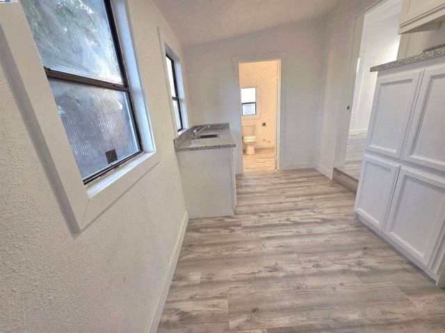 220 E Lodi Ave, Lodi, CA 95240