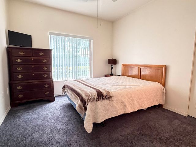 615 Fairway Dr 101, St Augustine, FL 32084