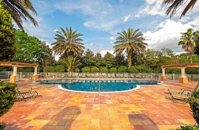 615 Fairway Dr 101, St Augustine, FL 32084