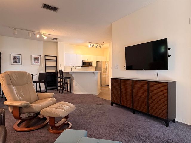 615 Fairway Dr 101, St Augustine, FL 32084