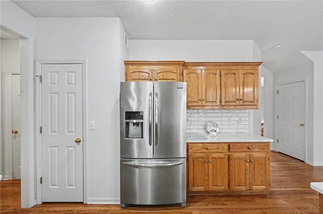 5910 W 154th Street, Overland Park, KS 66223
