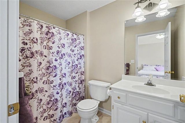 5910 W 154th Street, Overland Park, KS 66223