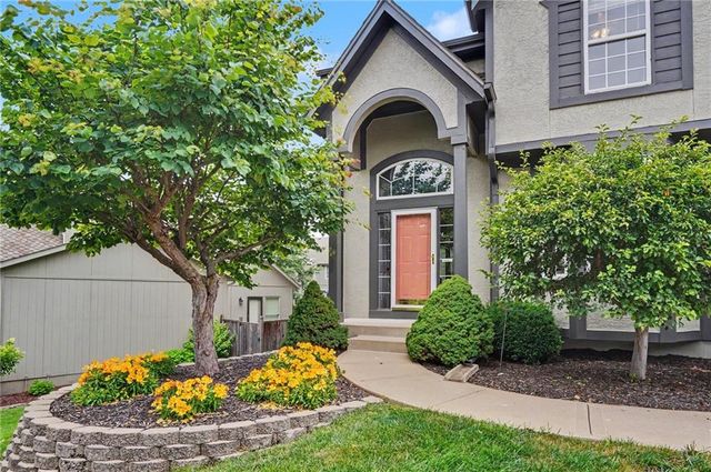5910 W 154th Street, Overland Park, KS 66223