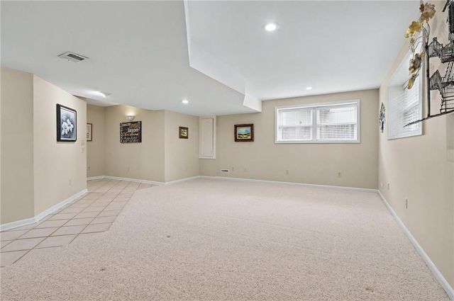5910 W 154th Street, Overland Park, KS 66223
