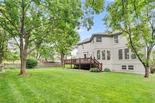 5910 W 154th Street, Overland Park, KS 66223