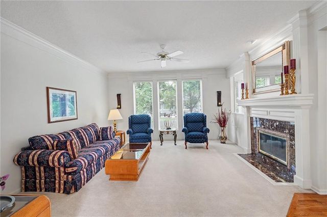 5910 W 154th Street, Overland Park, KS 66223